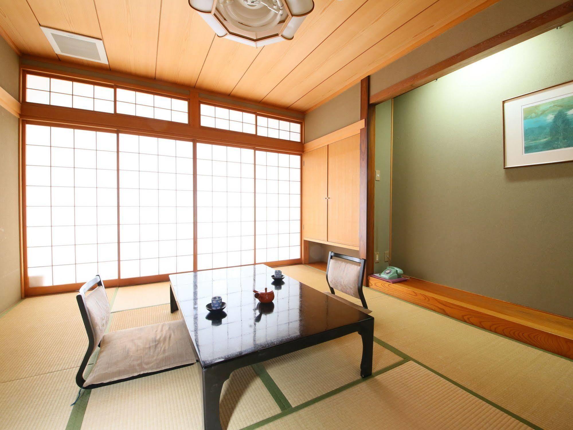 Ogiwarakan Chikuma Exterior photo